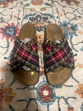 Plaid Studded Slide Sandals - Red & Black